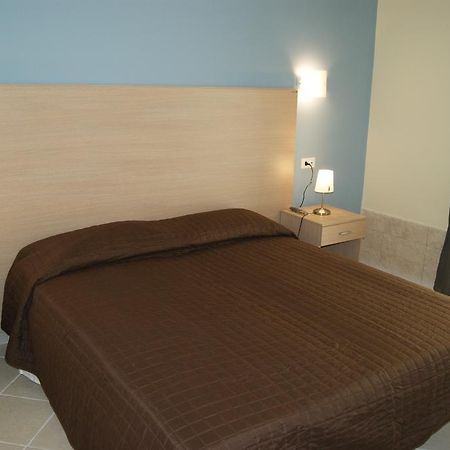 Guest House Golfo Xifonio Augusta Kültér fotó